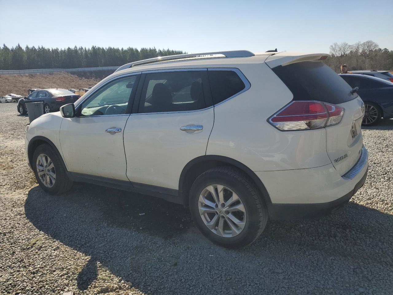 2015 NISSAN ROGUE S - Image 2