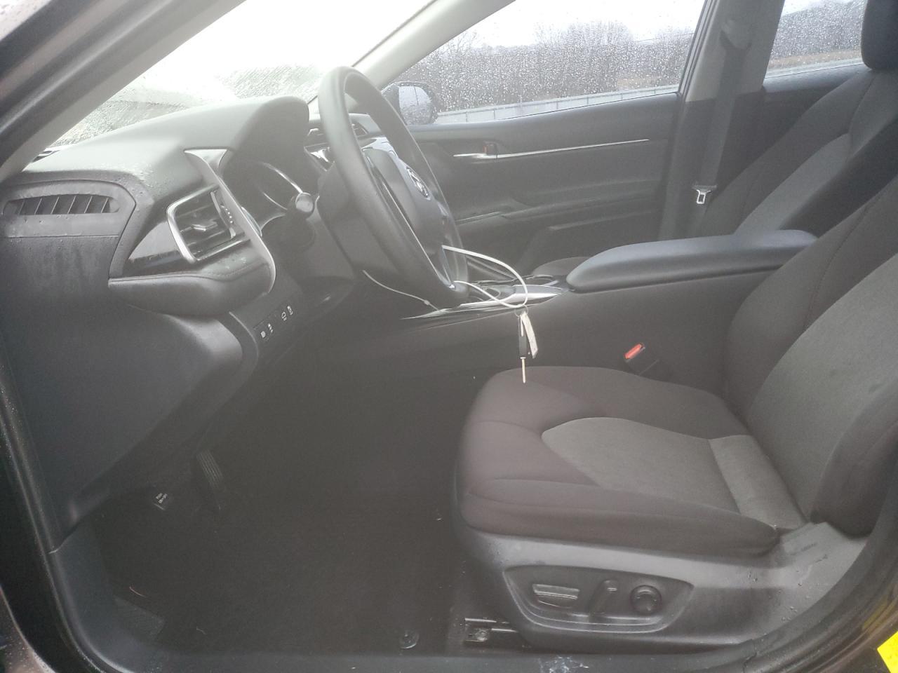 2019 TOYOTA CAMRY L - Image 7