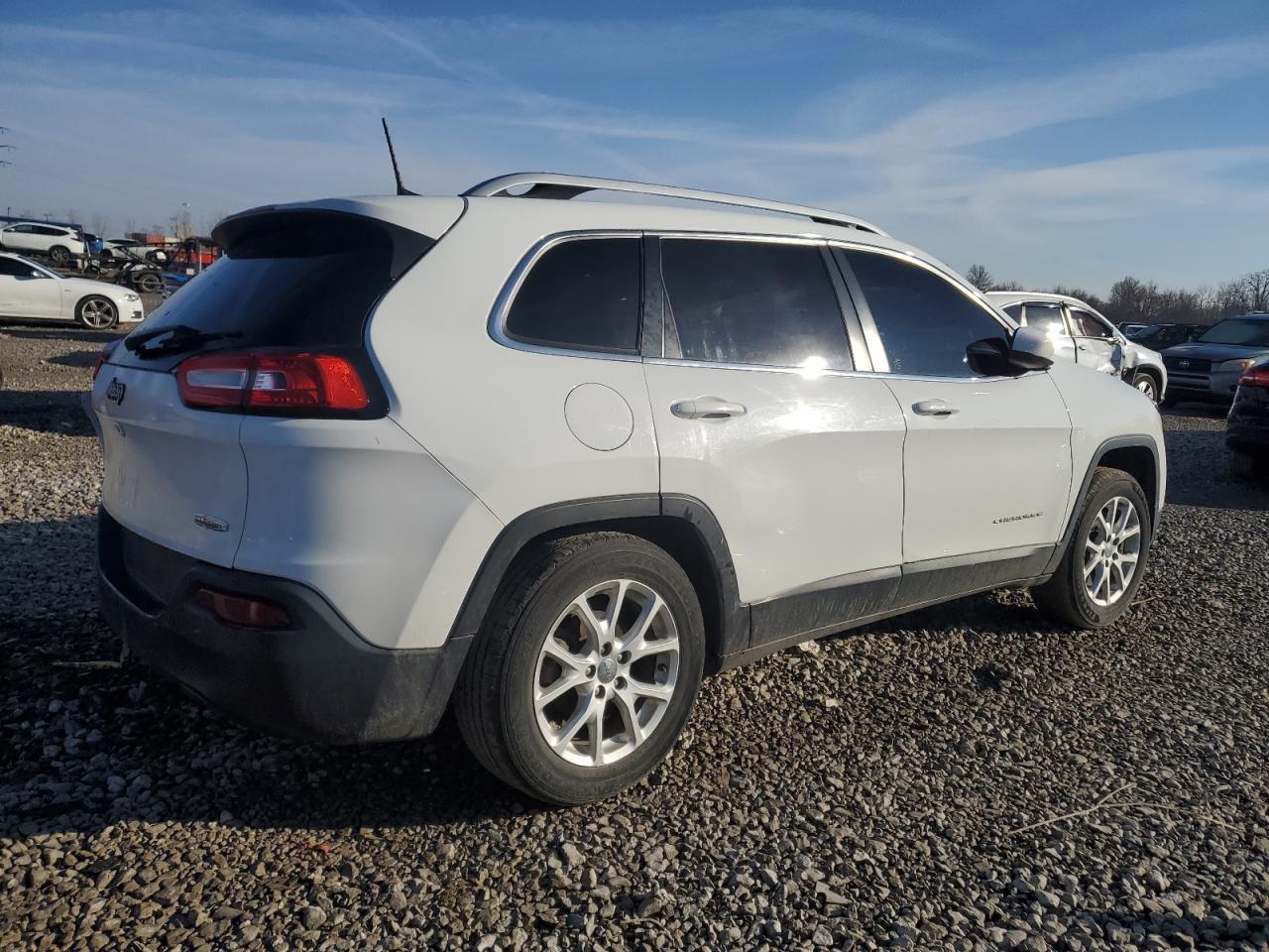 2016 JEEP CHEROKEE L - Image 3