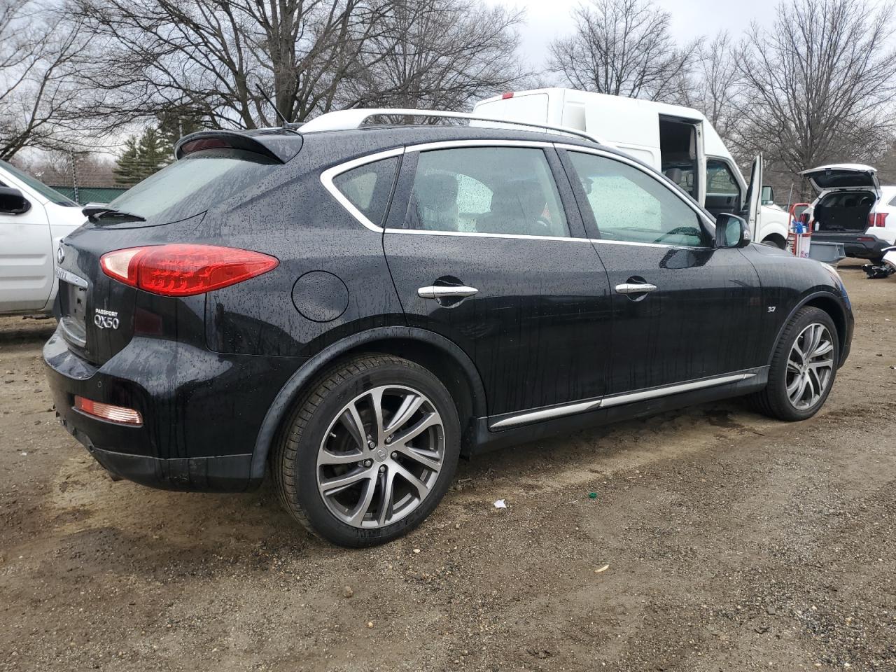 2016 INFINITI QX50 - Фото 3