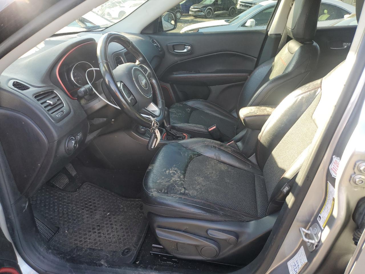 2019 JEEP COMPASS TR - Image 7