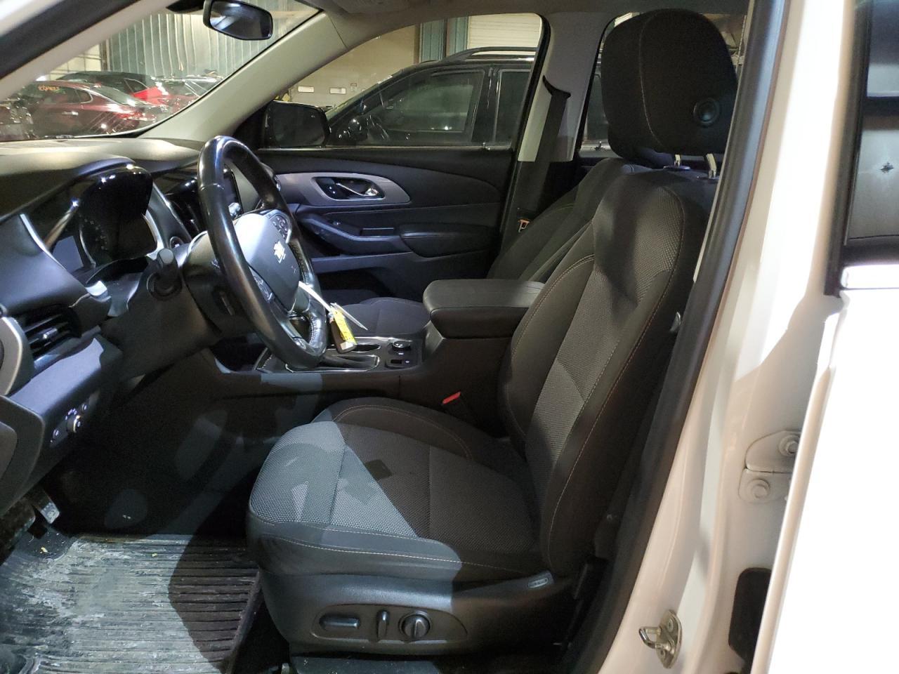 2018 CHEVROLET TRAVERSE L - Фото 7