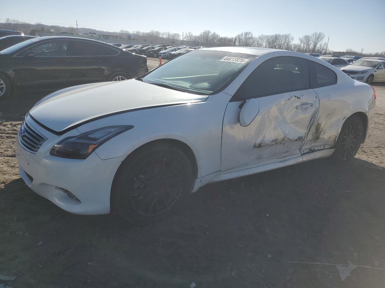 2011 INFINITI G37