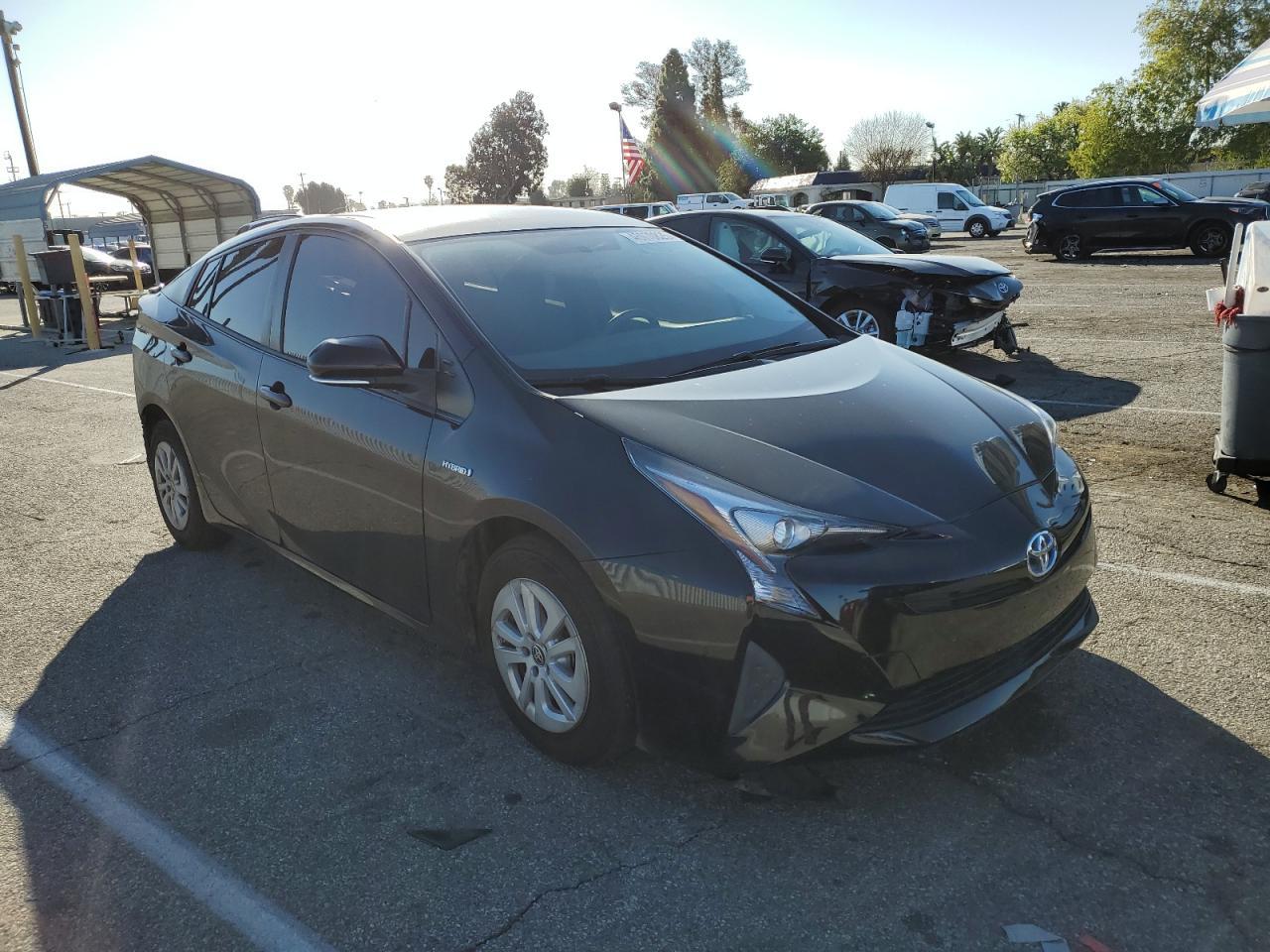2016 TOYOTA PRIUS - Фото 4