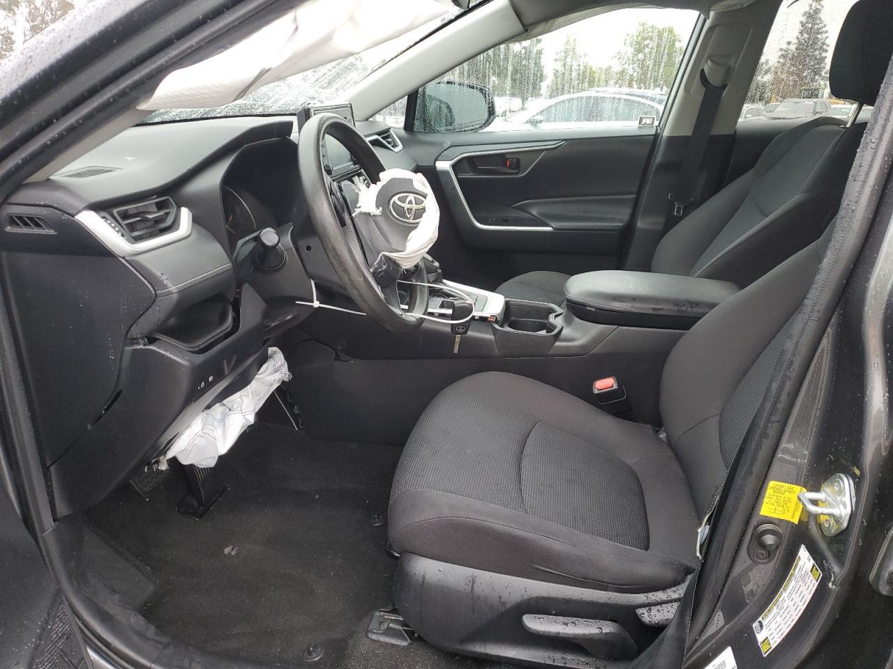2021 TOYOTA RAV4 LE - Image 7