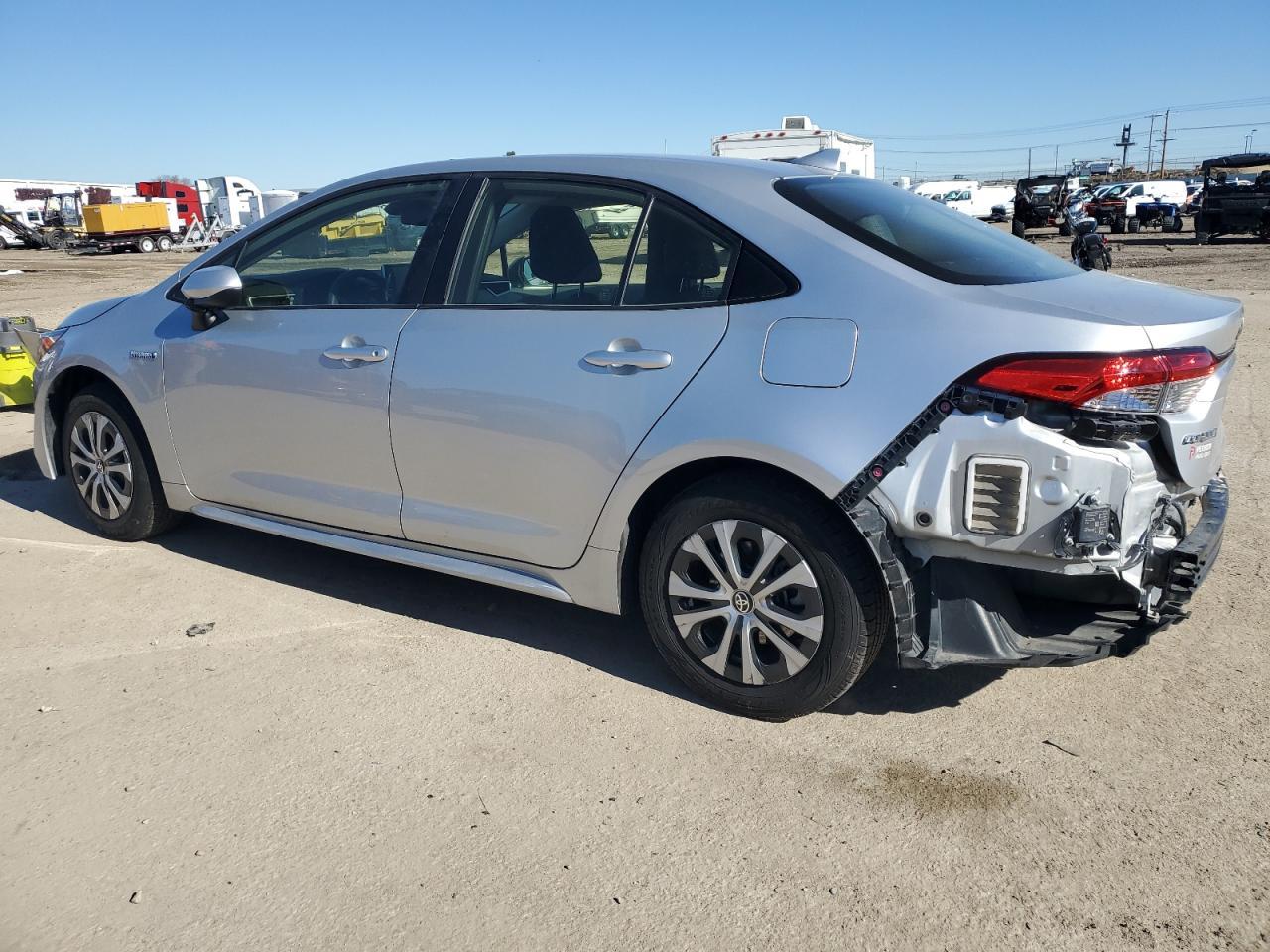 2021 TOYOTA COROLLA LE - Image 2