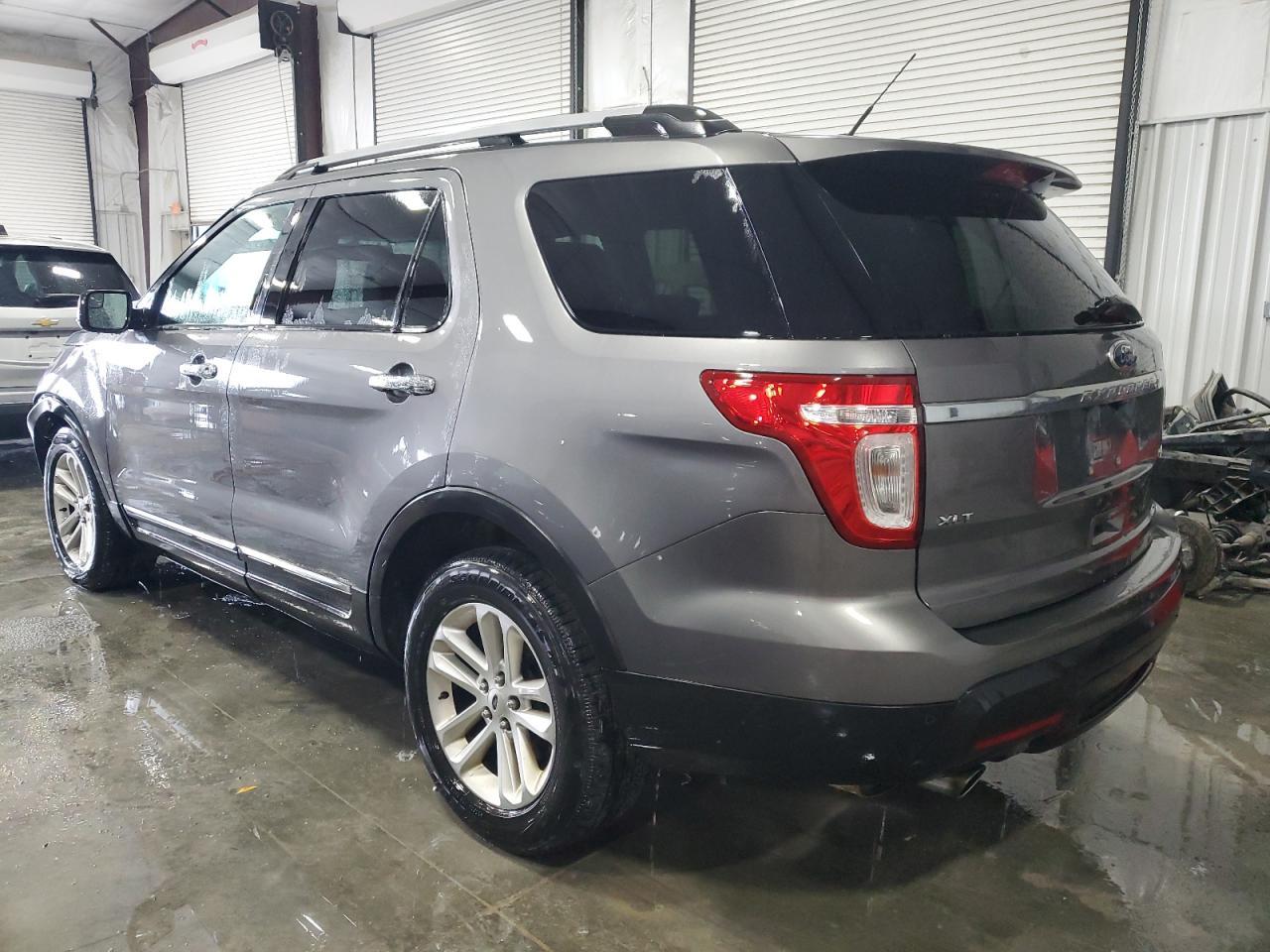 2013 FORD EXPLORER X - Фото 2
