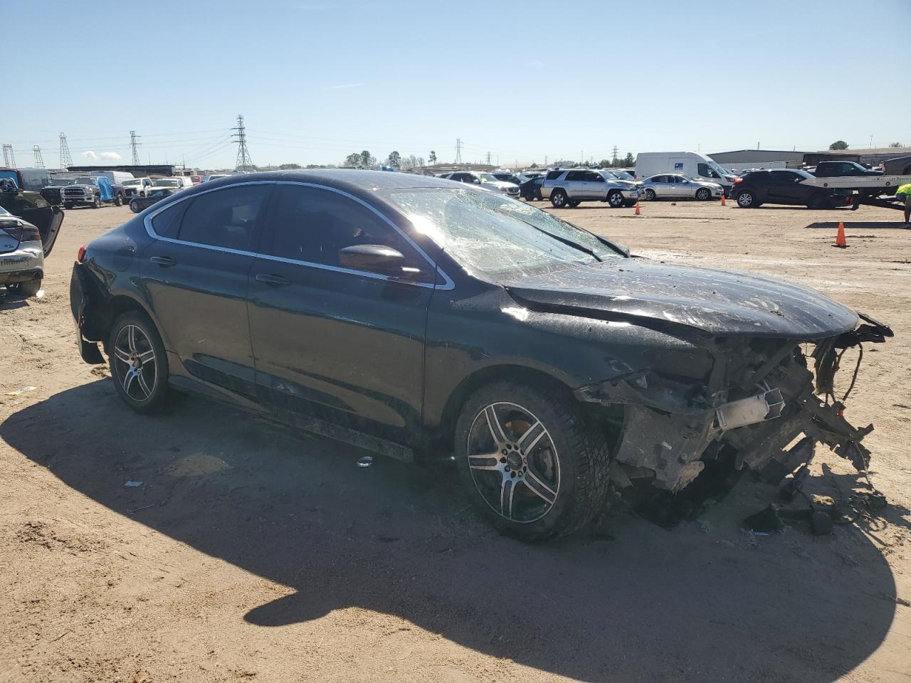 2015 CHRYSLER 200 LIMITE - Image 4