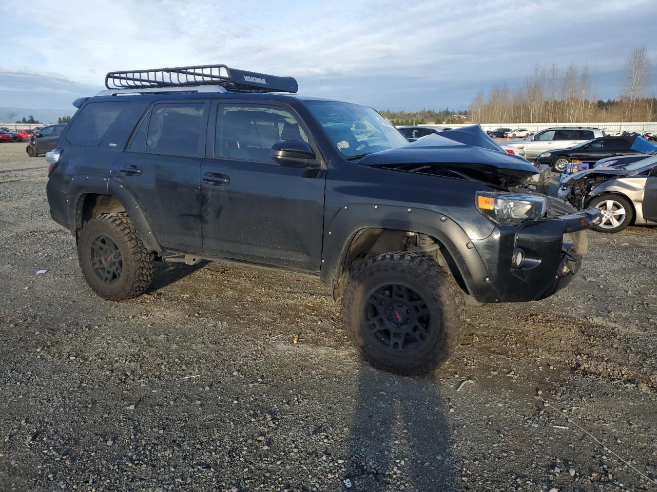 2018 TOYOTA 4RUNNER SR - Image 4