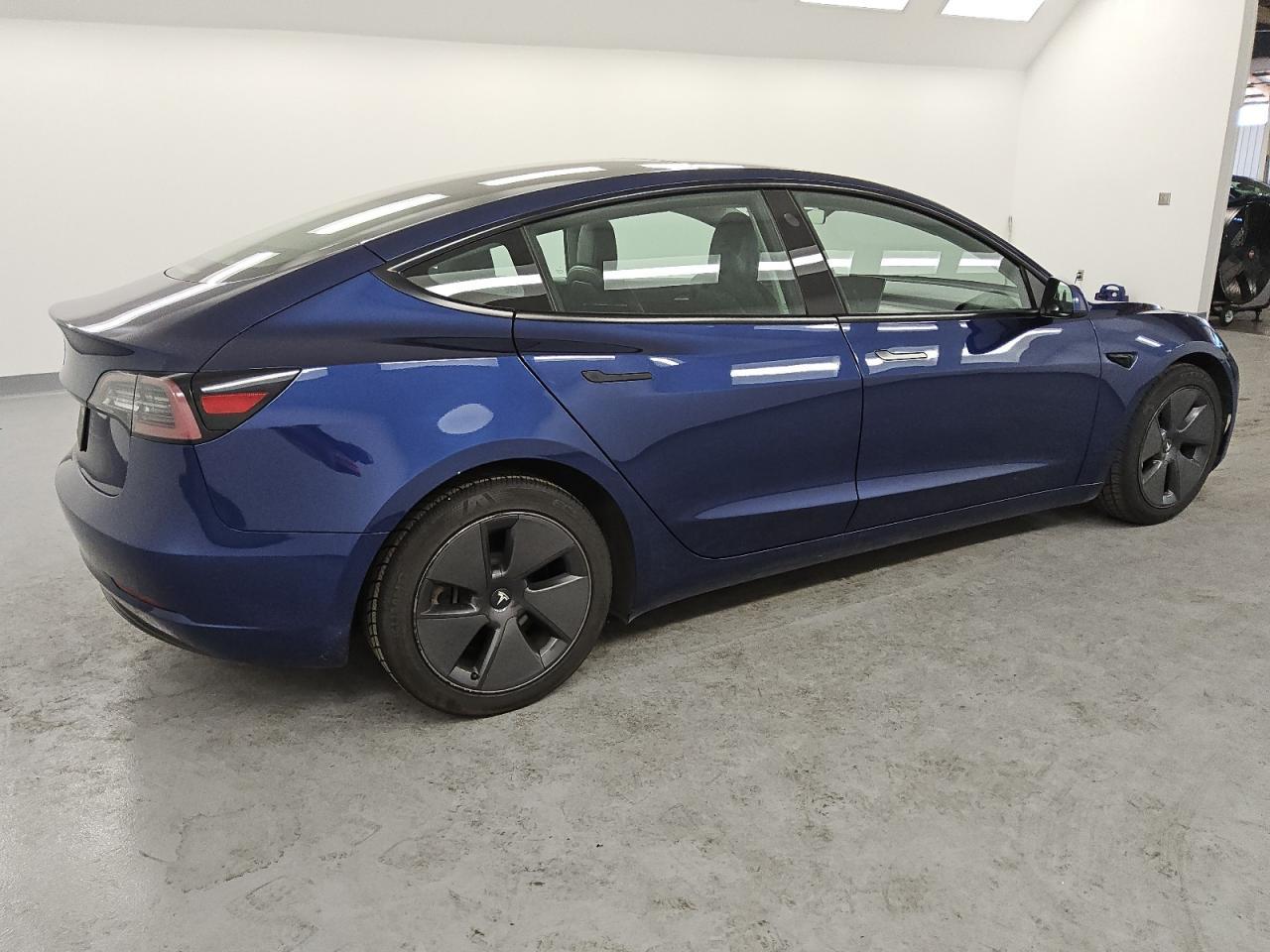 2023 TESLA MODEL 3 - Фото 3