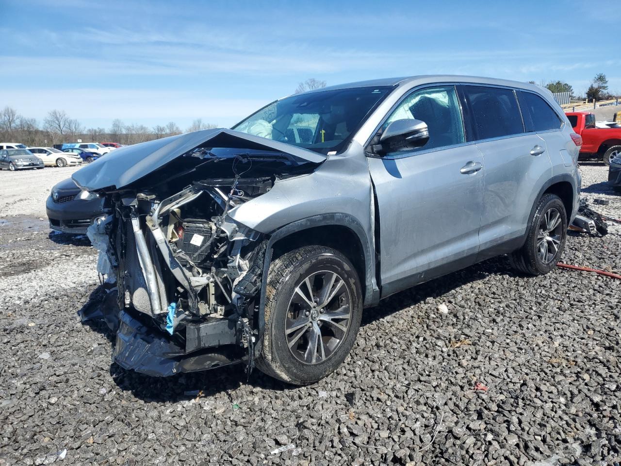 2019 TOYOTA HIGHLANDER