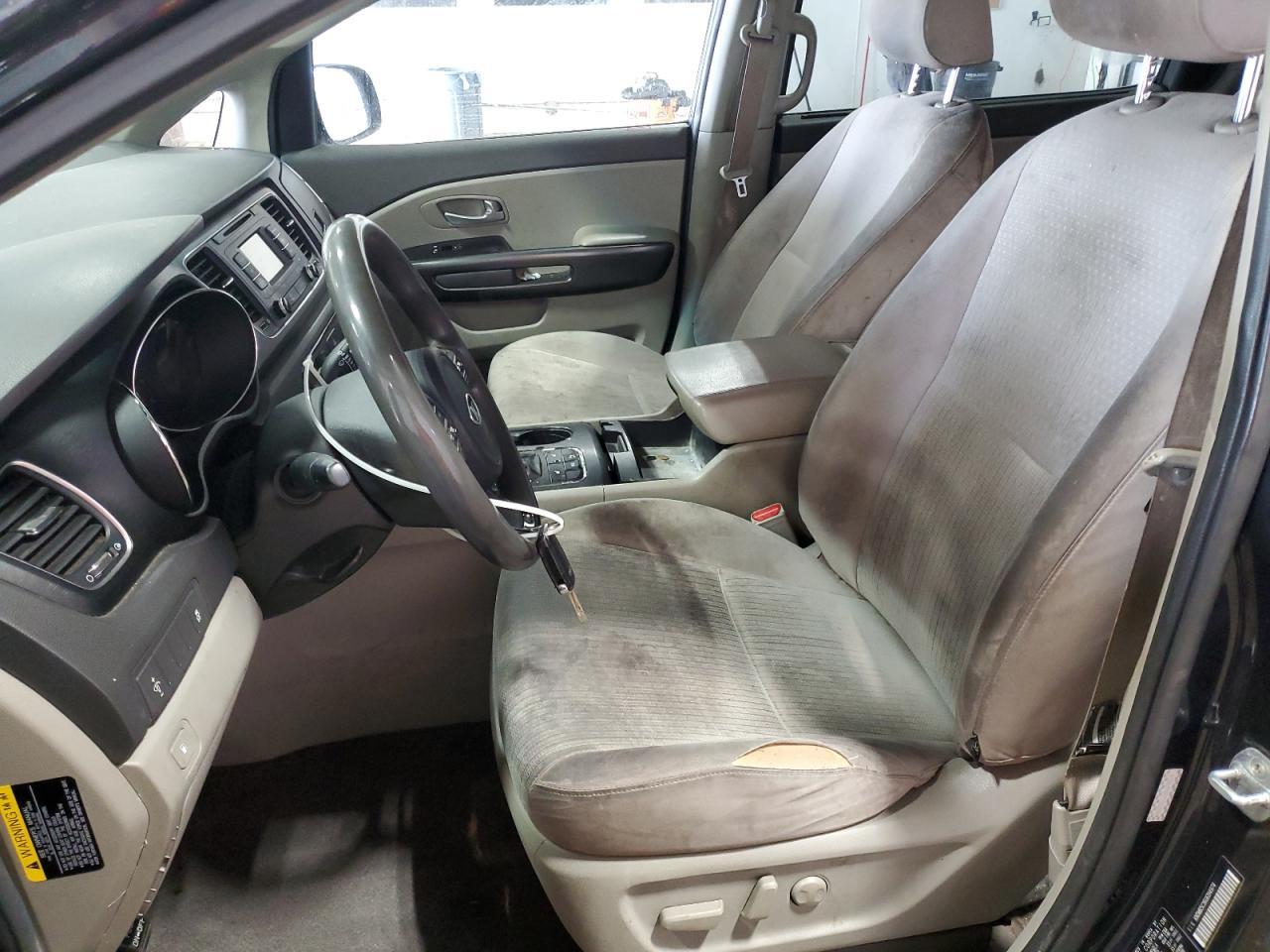 2016 KIA SEDONA LX - Фото 7