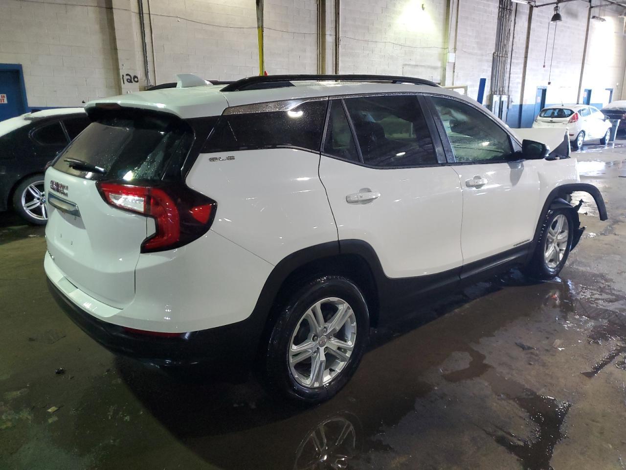 2023 GMC TERRAIN SL - Фото 3