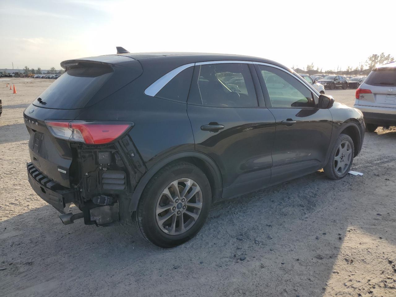 2020 FORD ESCAPE SE - Image 3