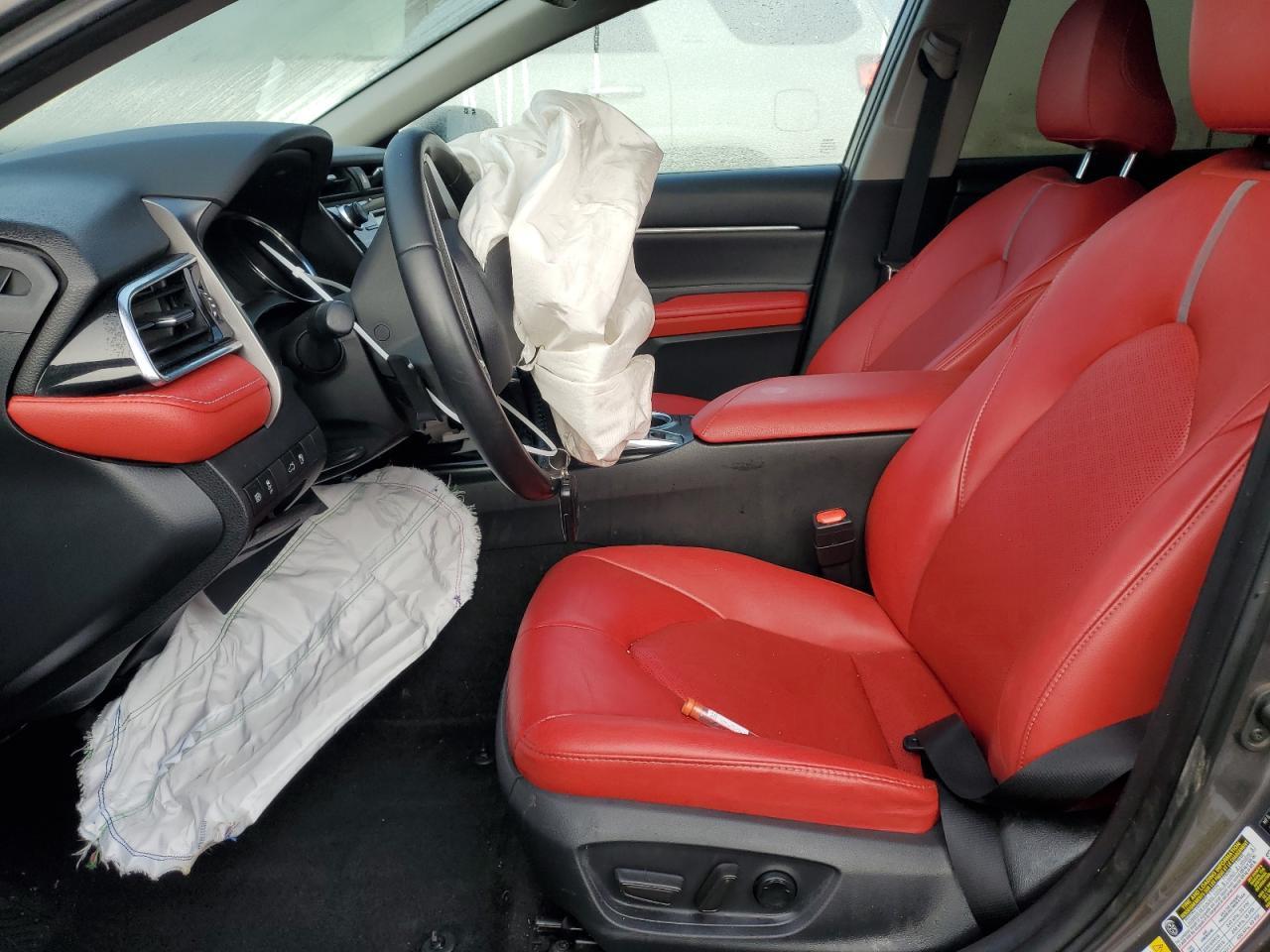 2018 TOYOTA CAMRY XSE - Фото 7
