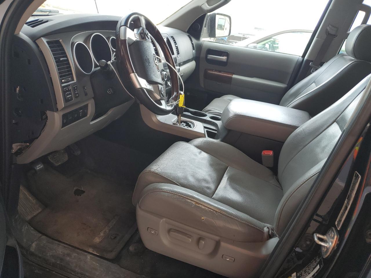 2014 TOYOTA SEQUOIA PL - Image 7