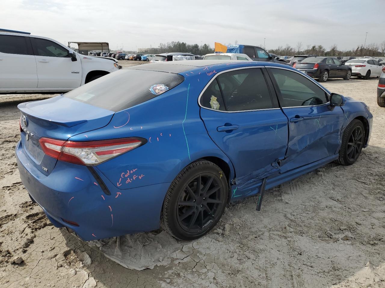 2018 TOYOTA CAMRY XSE - Image 3
