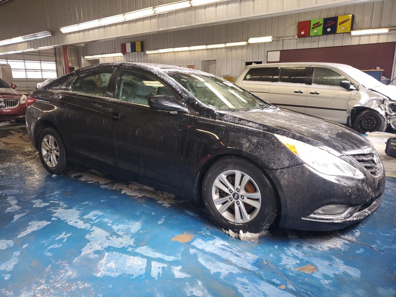 2013 HYUNDAI SONATA GLS - Фото 4