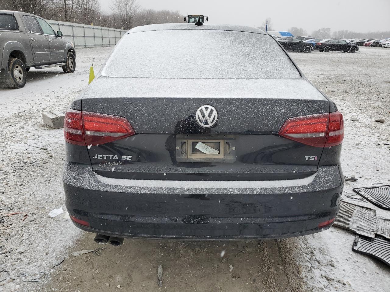 2017 VOLKSWAGEN JETTA SE - Фото 6