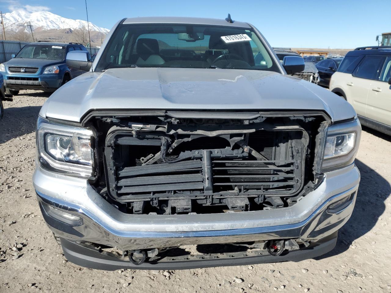 2017 GMC SIERRA K15 - Фото 5