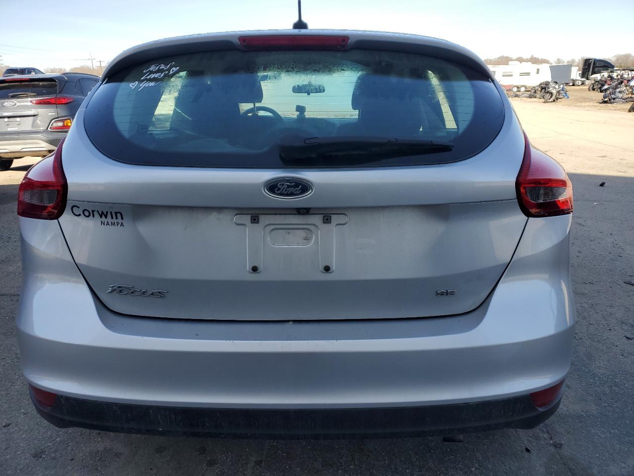 2018 FORD FOCUS SE - Image 6