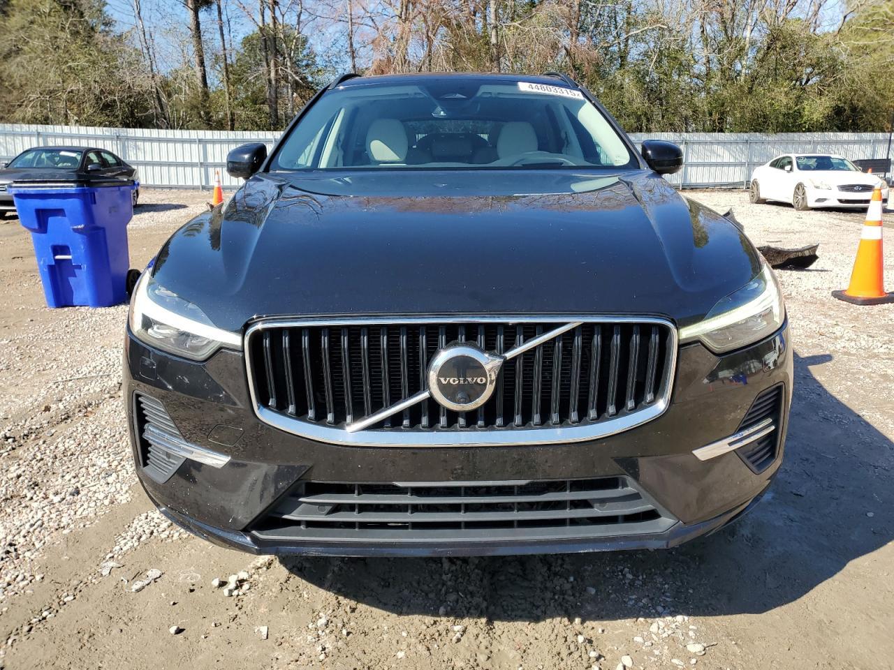 2022 VOLVO XC60 B5 MO - Фото 5