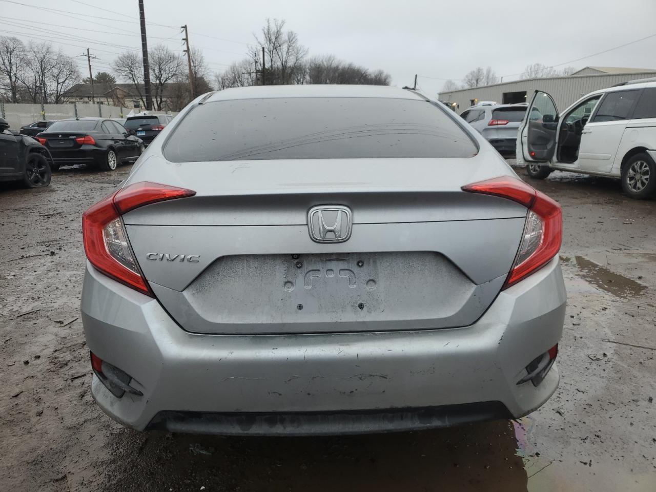 2016 HONDA CIVIC LX - Image 6