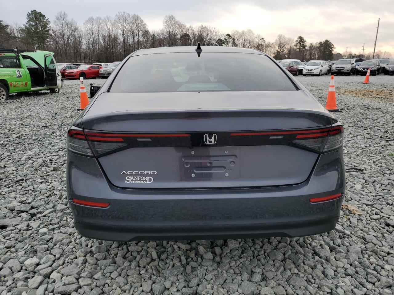 2024 HONDA ACCORD EX - Фото 6