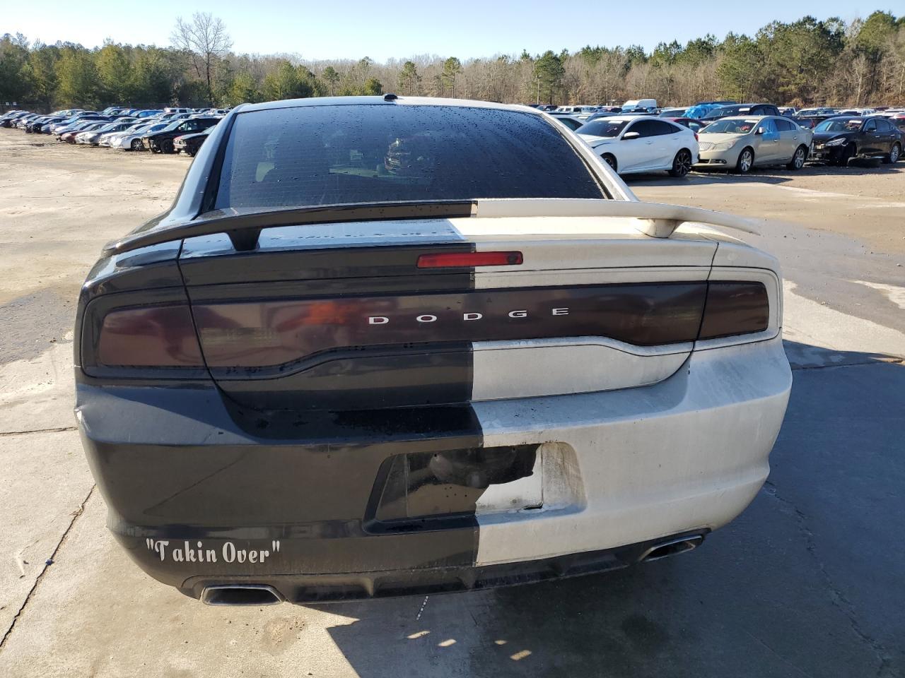 2014 DODGE CHARGER SE - Фото 6