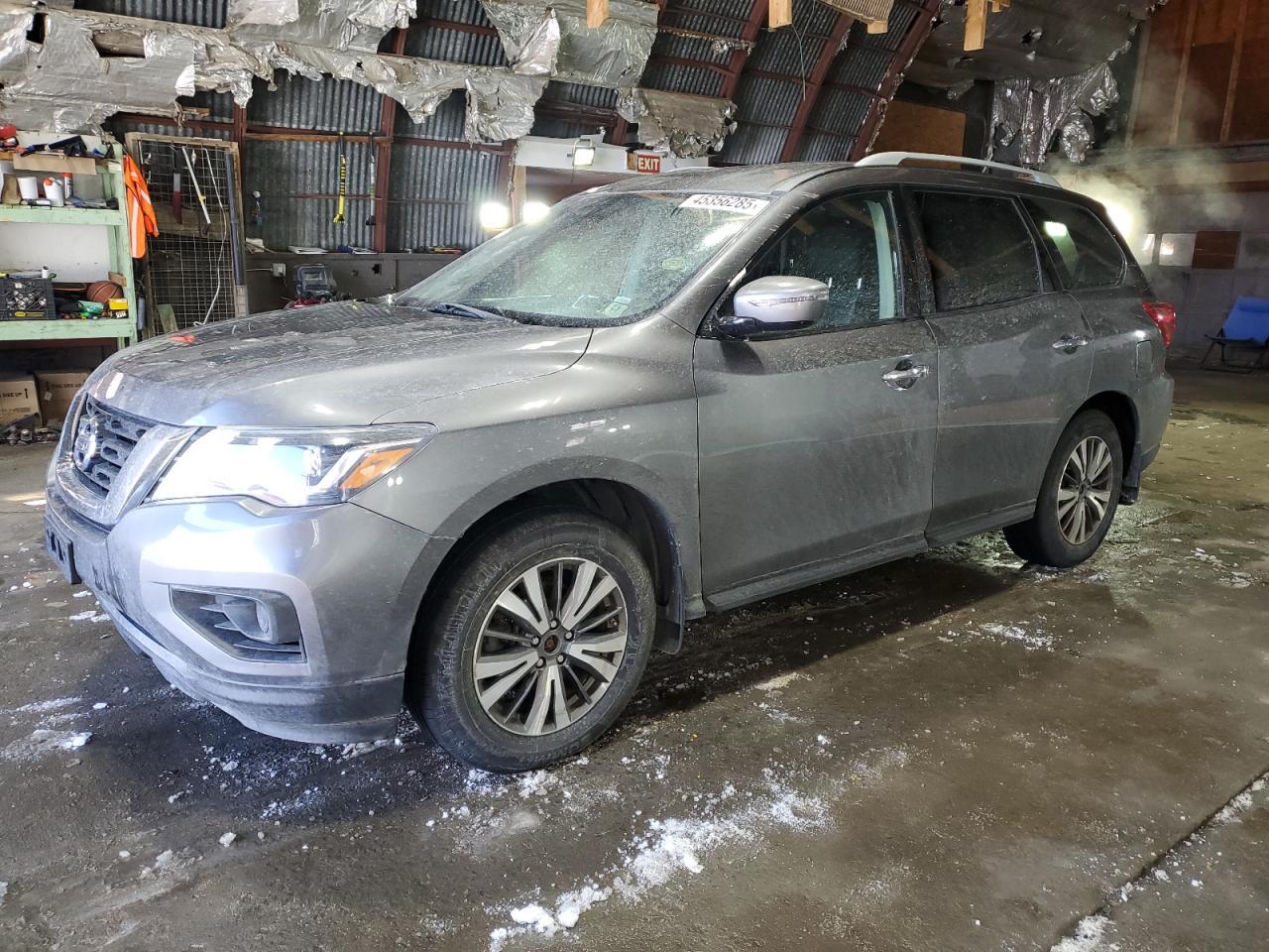 2017 NISSAN PATHFINDER