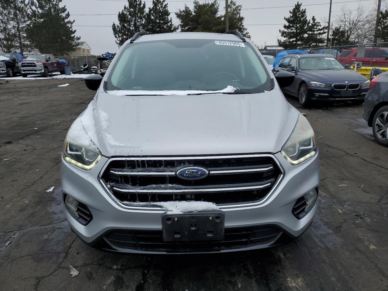 2017 FORD ESCAPE SE - Фото 5
