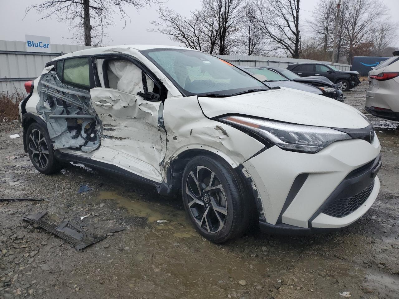 2021 TOYOTA C-HR XLE - Фото 4
