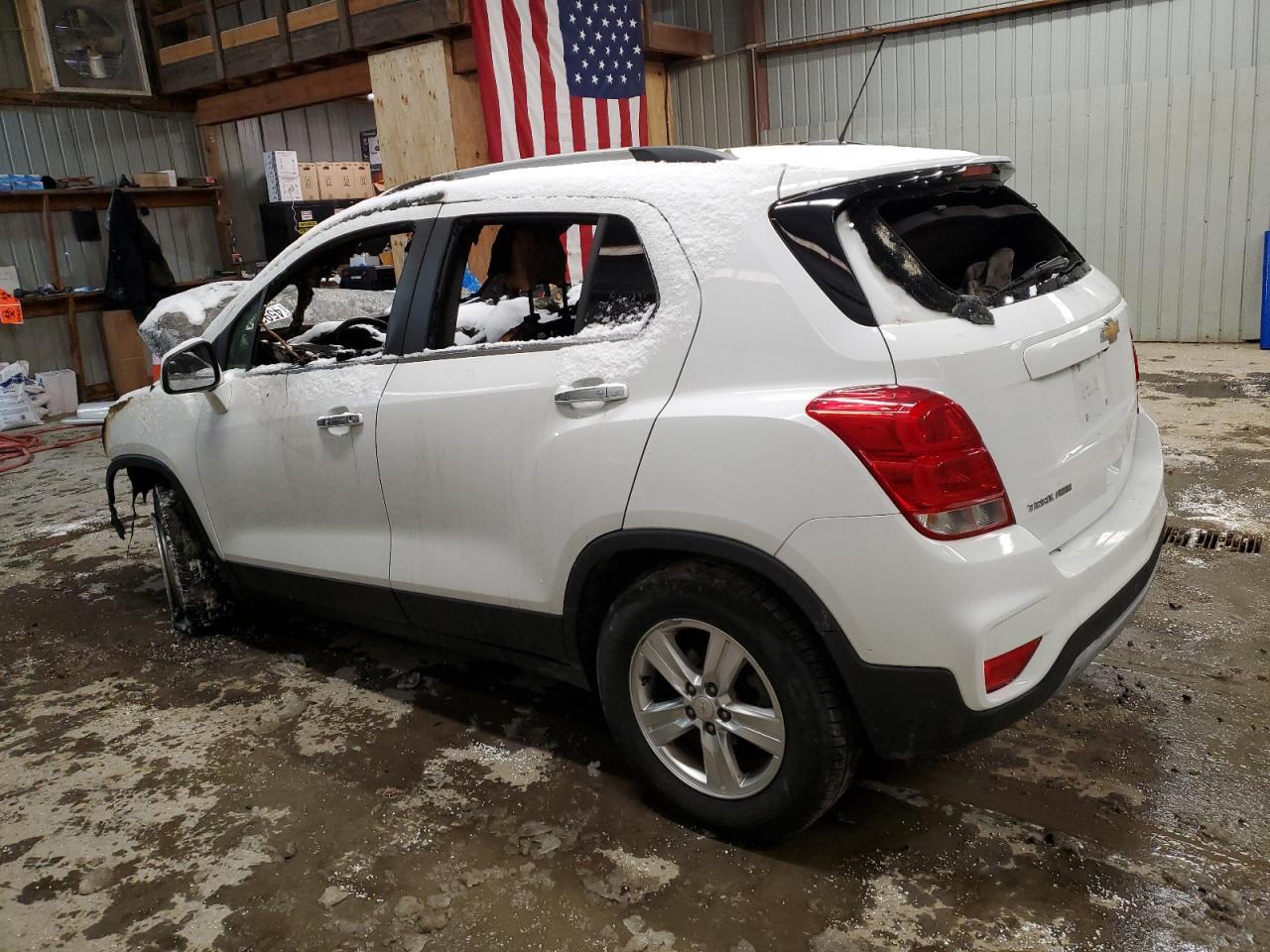 2018 CHEVROLET TRAX 1LT - Image 2
