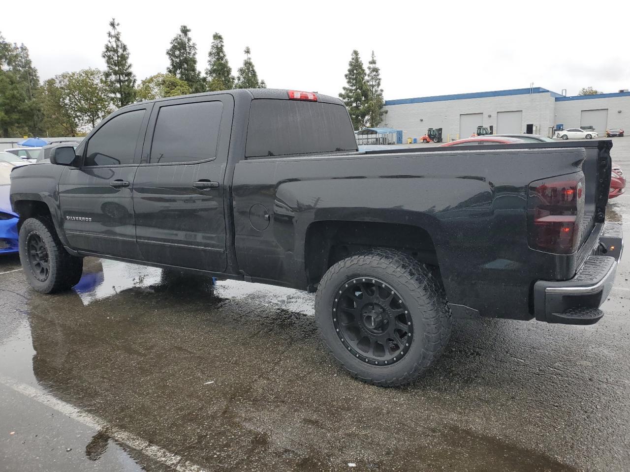 2018 CHEVROLET SILVERADO - Фото 2