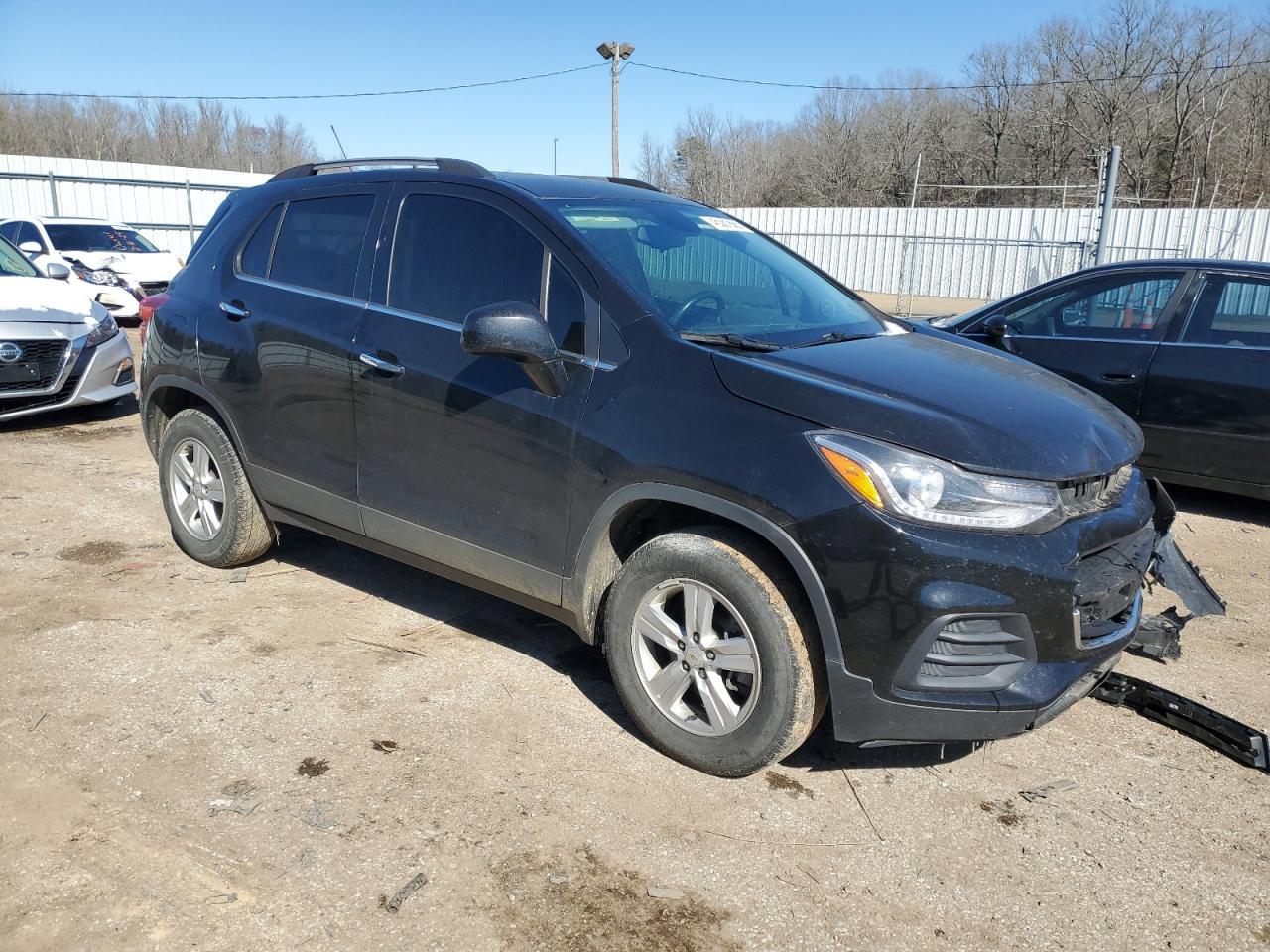 2019 CHEVROLET TRAX 1LT - Фото 4
