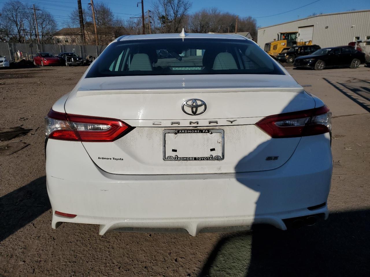 2019 TOYOTA CAMRY L - Image 6