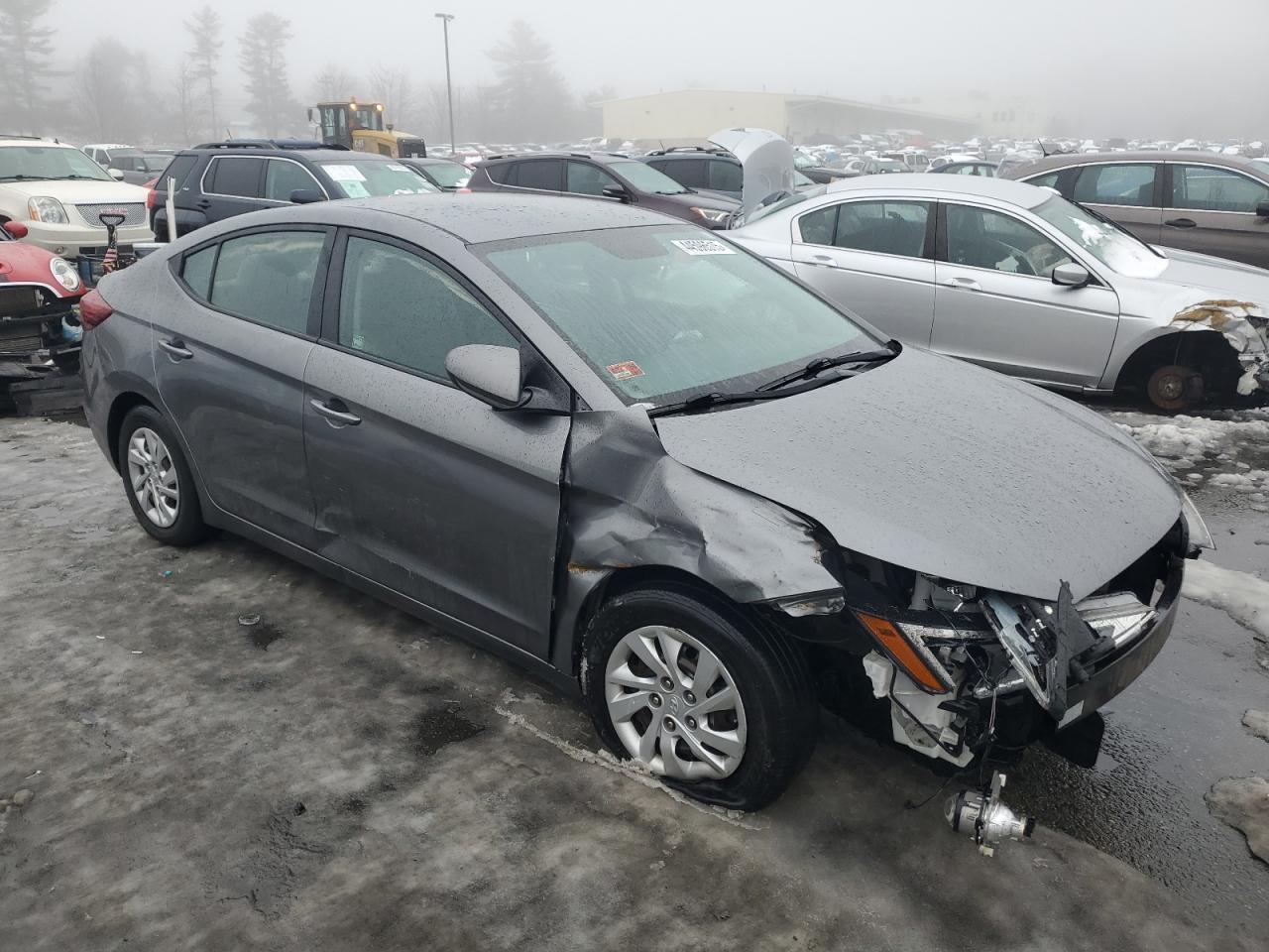2019 HYUNDAI ELANTRA SE - Фото 4