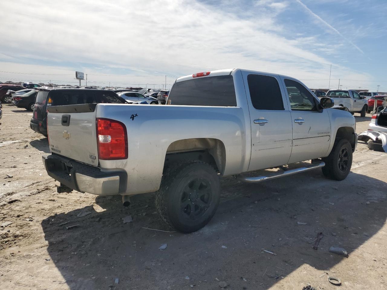 2012 CHEVROLET SILVERADO - Image 3