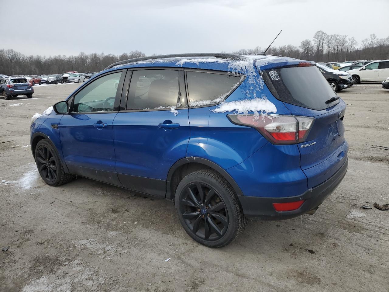 2017 FORD ESCAPE SE - Фото 2