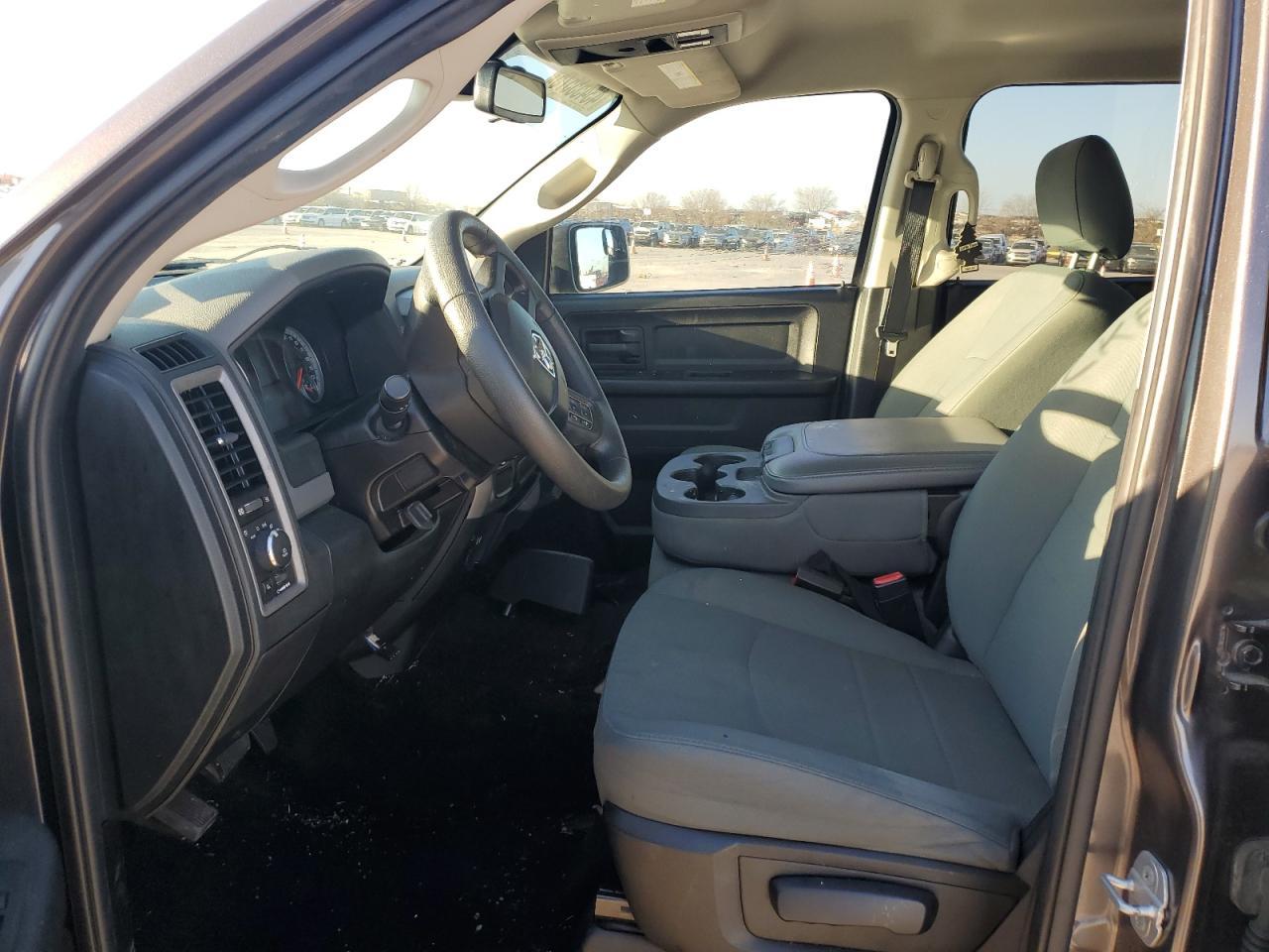 2015 RAM 1500 ST - Image 7
