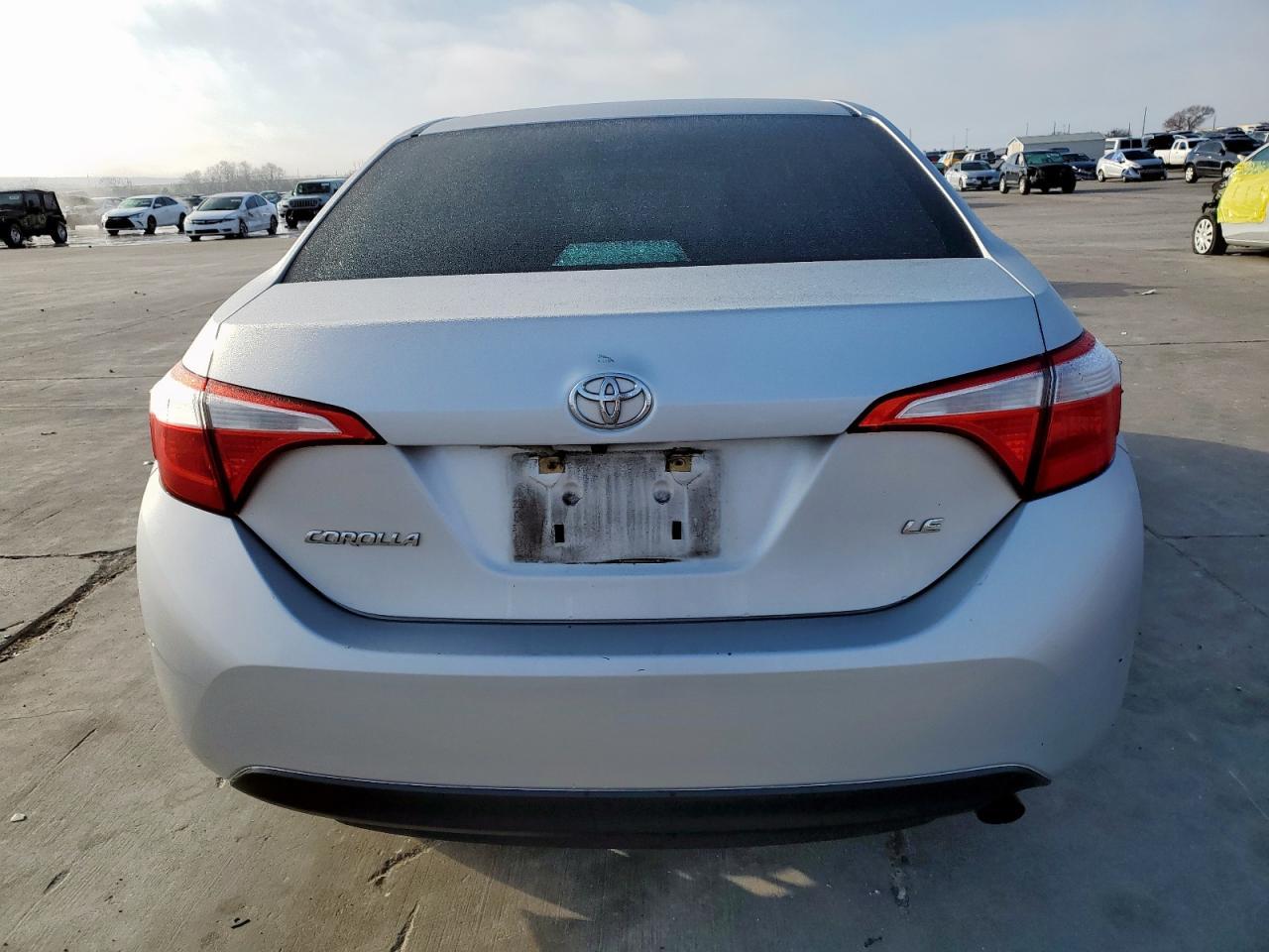 2014 TOYOTA COROLLA L - Image 6