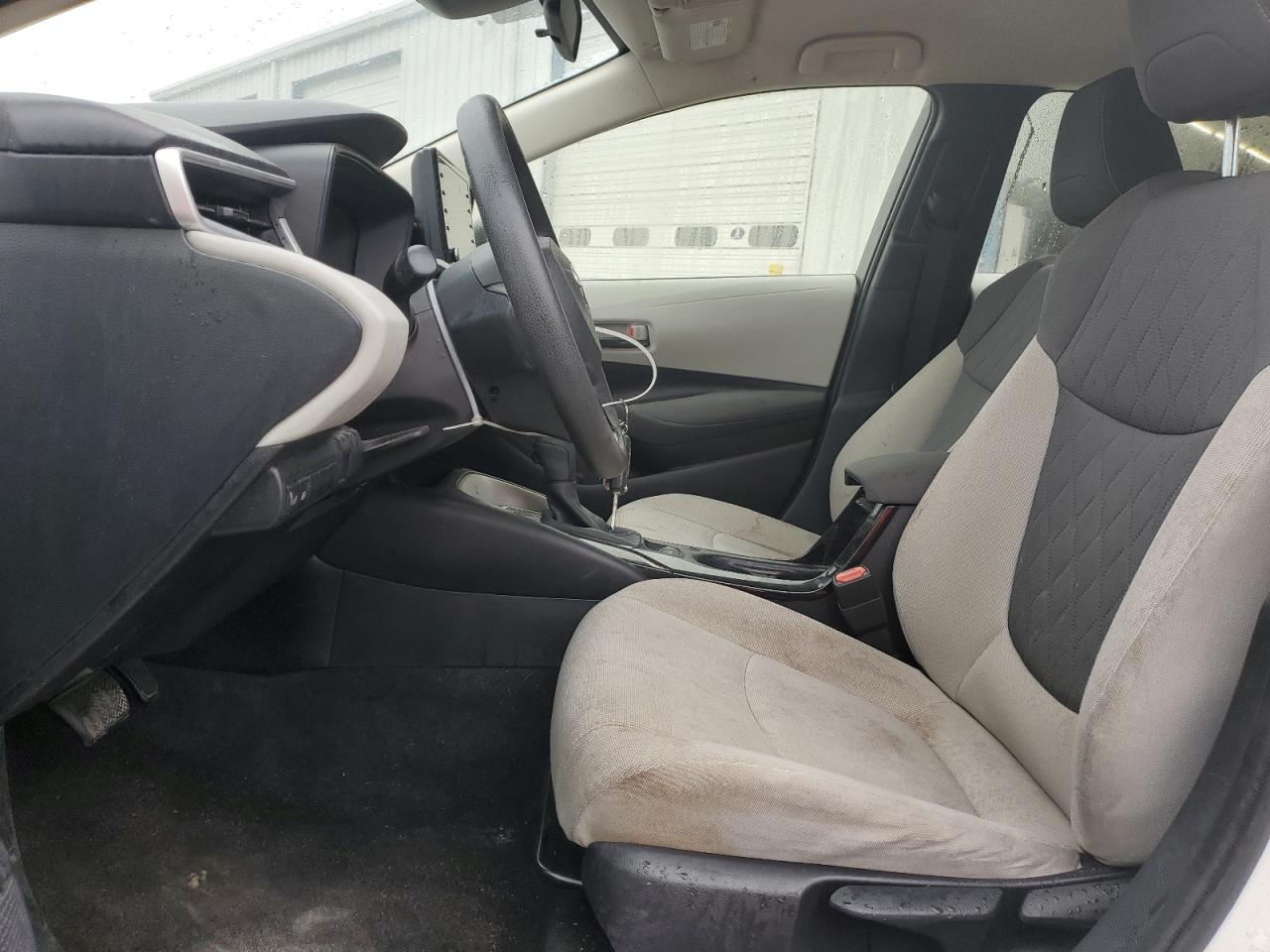 2022 TOYOTA COROLLA LE - Image 7