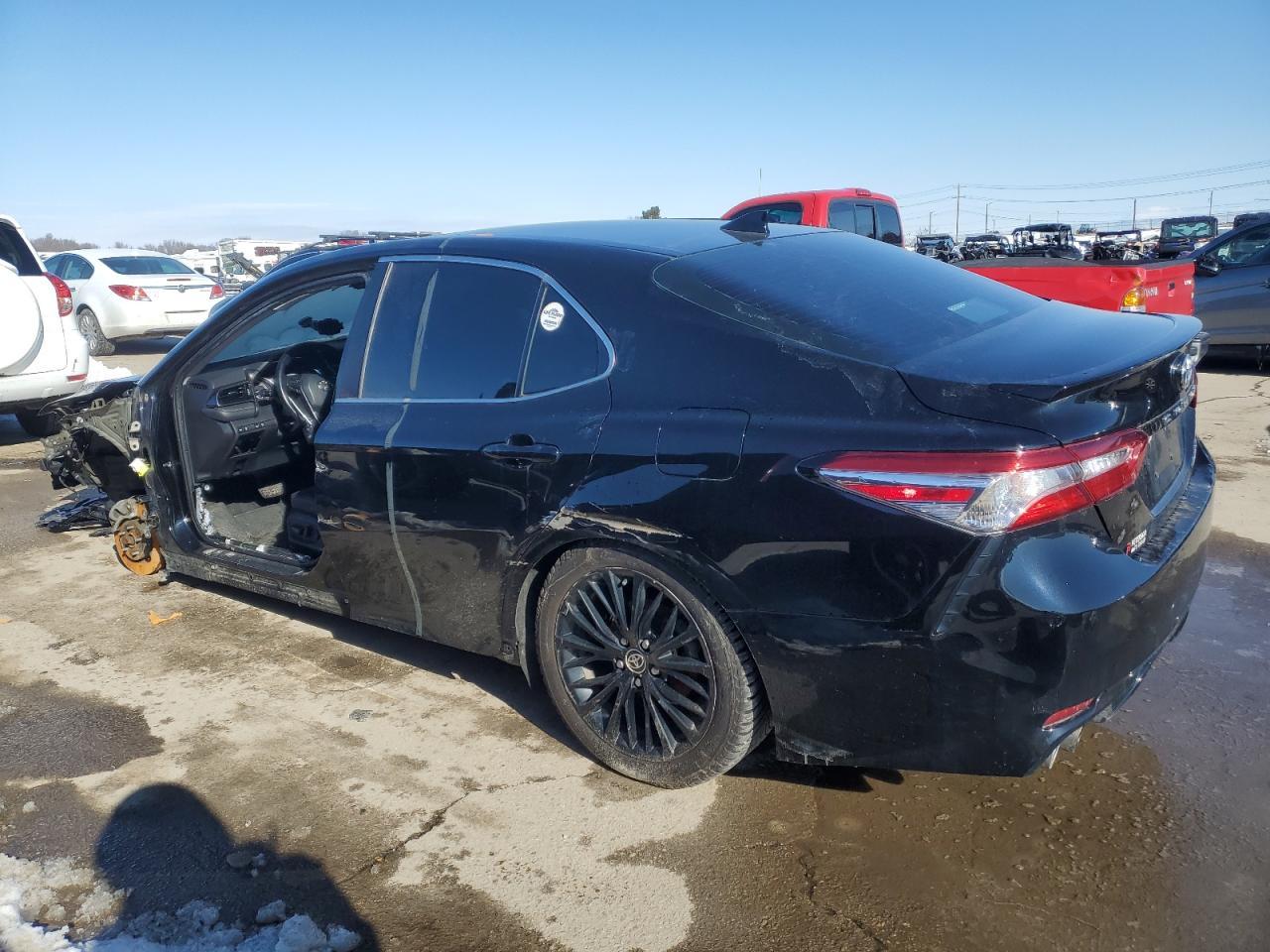2020 TOYOTA CAMRY SE - Image 2