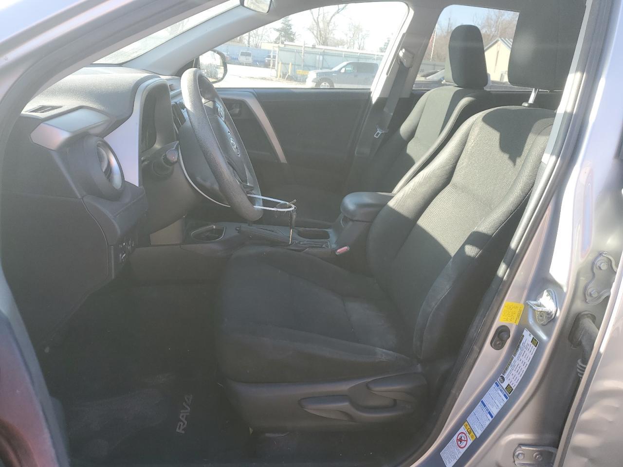 2017 TOYOTA RAV4 LE - Image 7