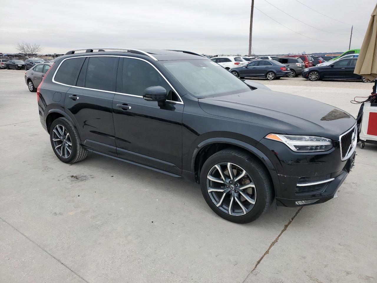 2016 VOLVO XC90 T6 - Image 4