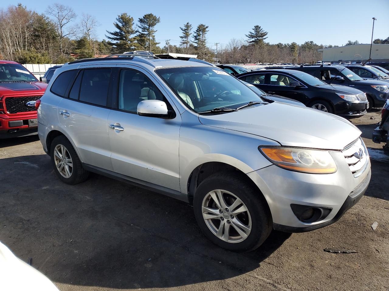 2011 HYUNDAI SANTA FE L - Image 4