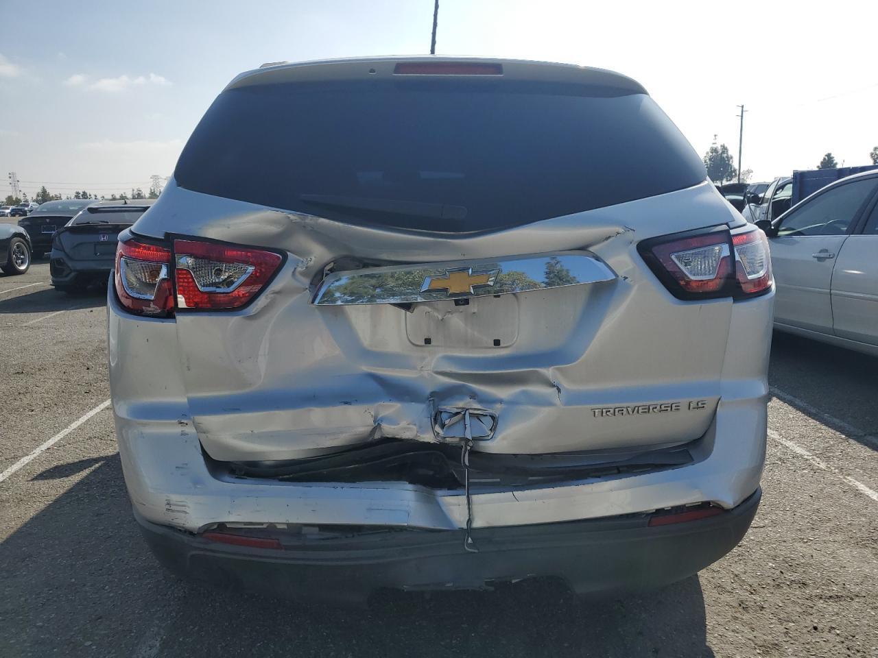 2014 CHEVROLET TRAVERSE L - Image 6