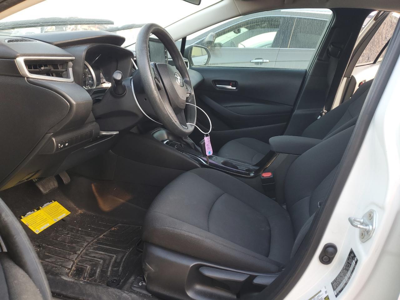 2021 TOYOTA COROLLA LE - Фото 7