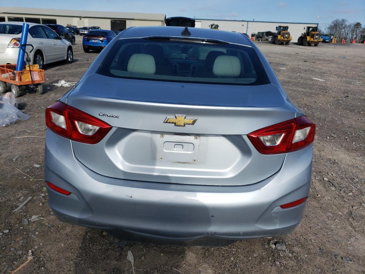 2017 CHEVROLET CRUZE LS - Фото 6