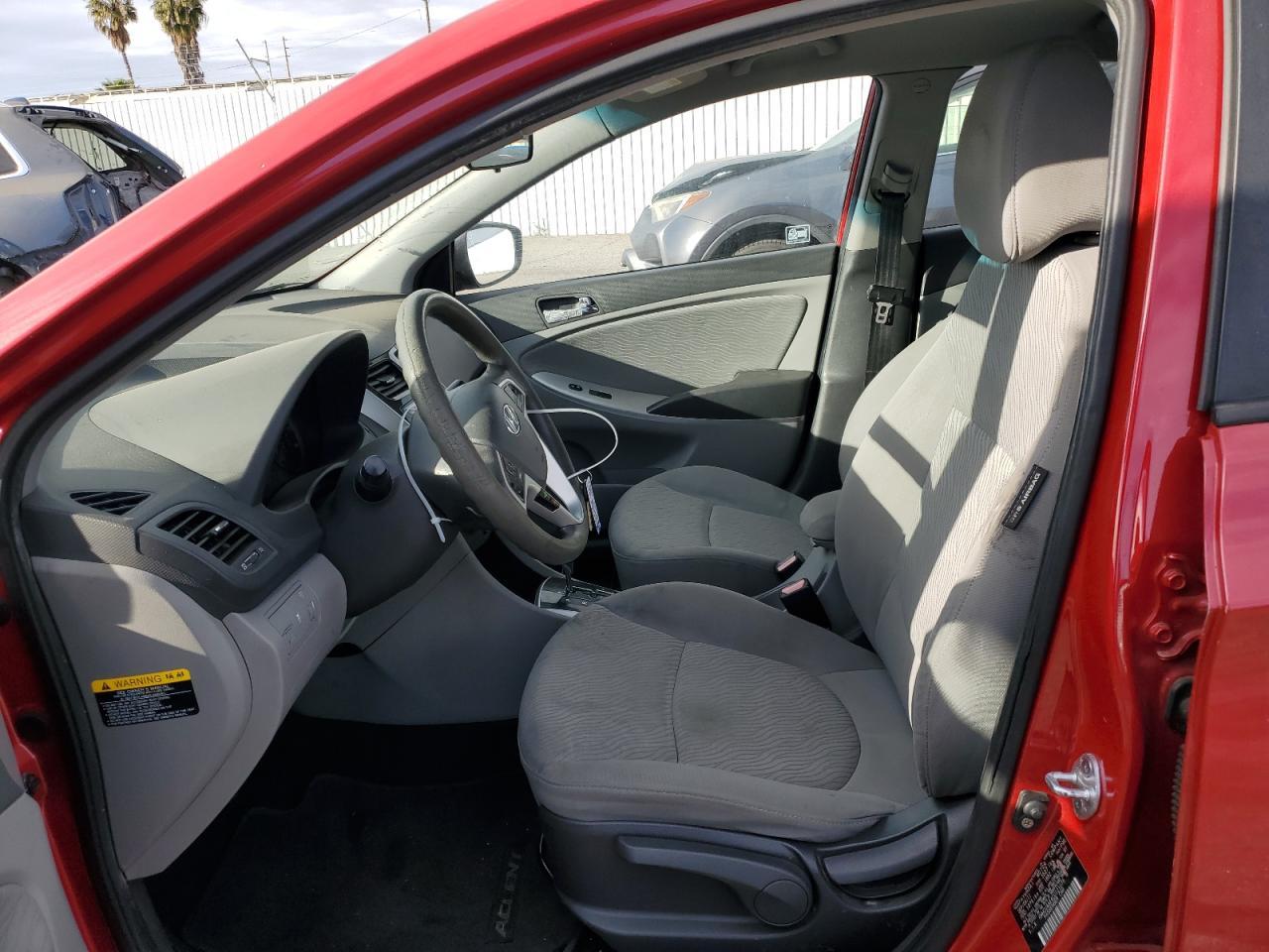 2012 HYUNDAI ACCENT GLS - Фото 7